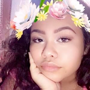 Meet your Posher, Izabel